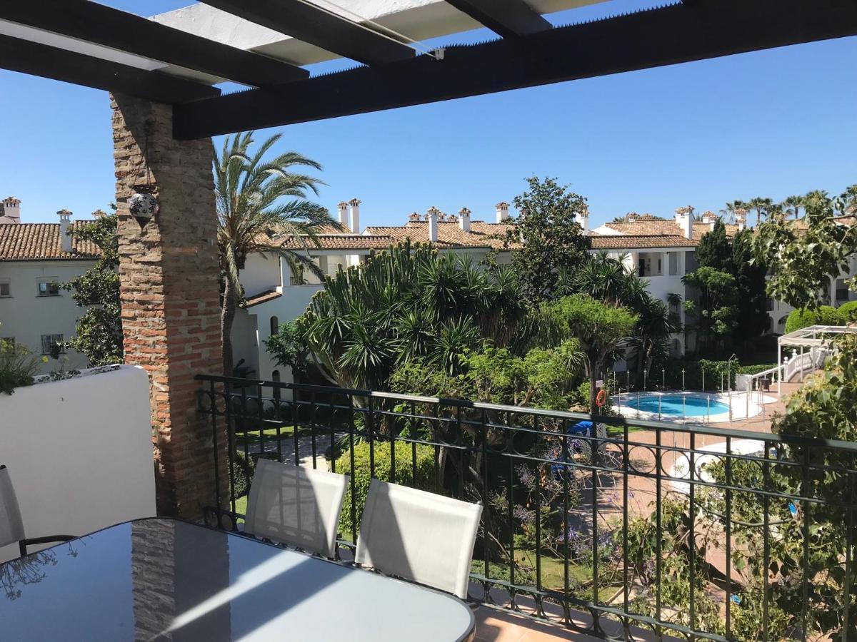 Marbella - Estepona Beach Frontline Apartment Exterior photo